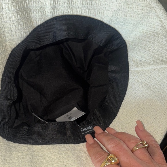 Luxury White Bucket Hat with Black CC - Picture 4 of 9